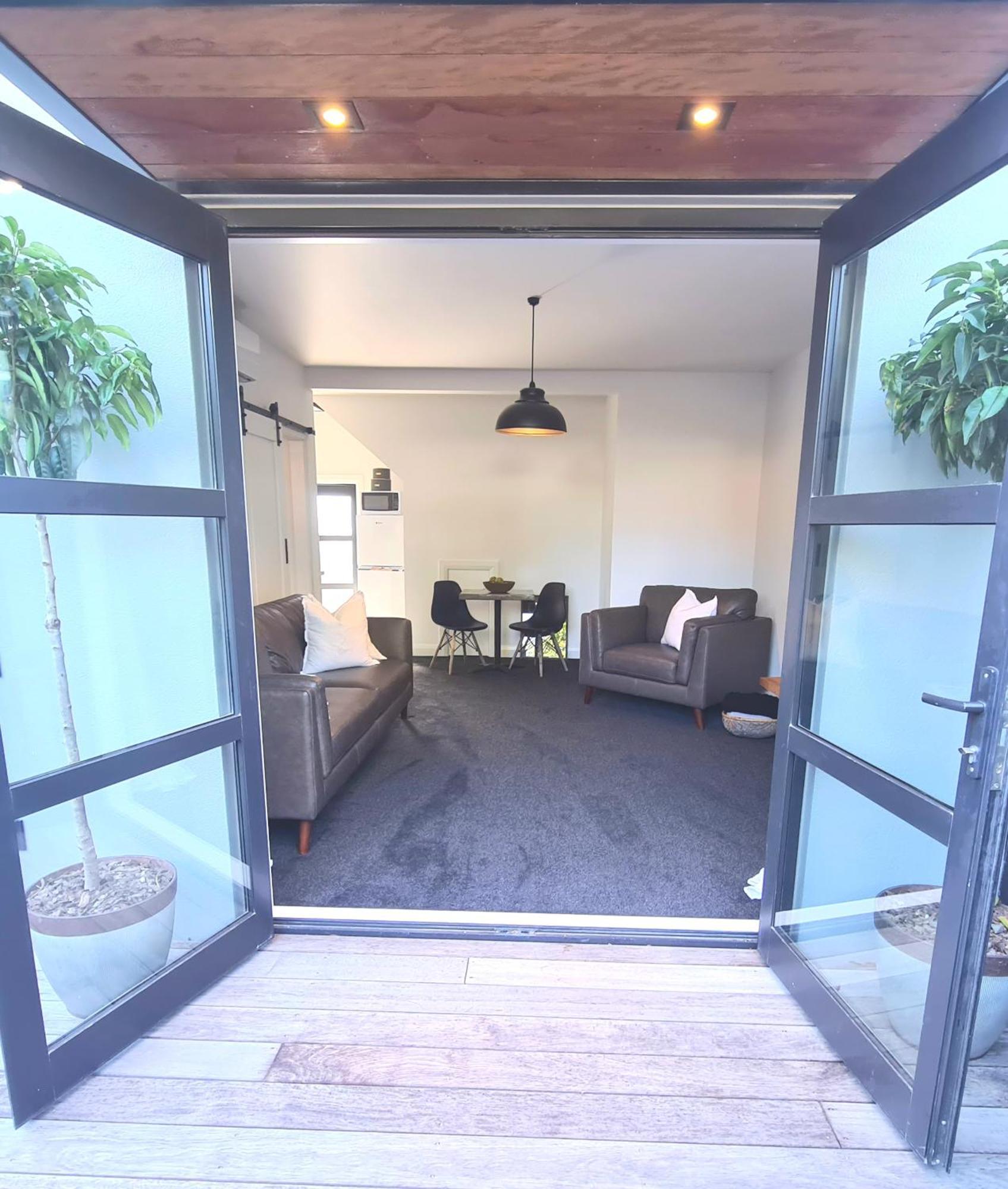 Apartment 1 - Haddin Court - Executive One Bedroom Blenheim Exterior photo