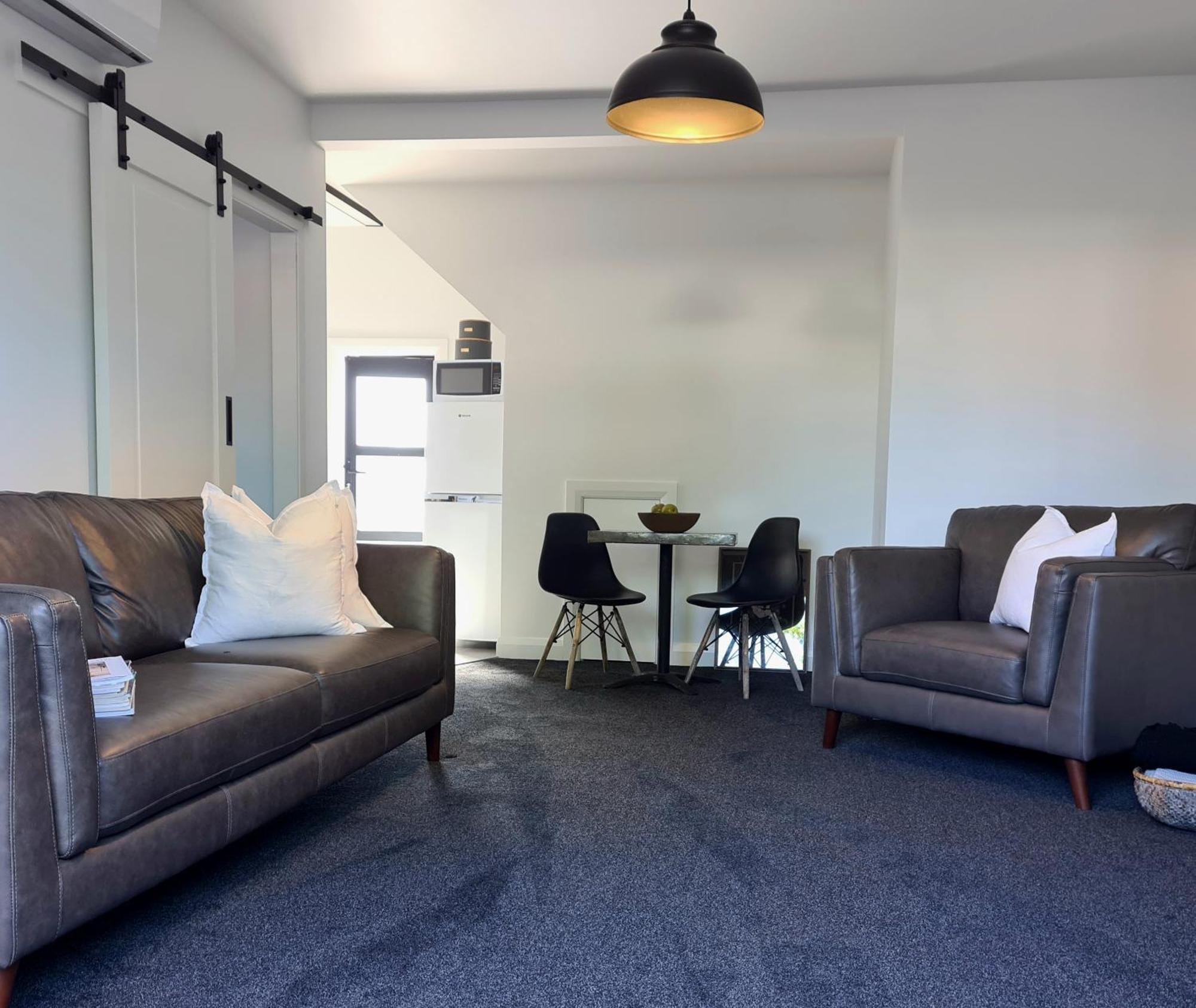 Apartment 1 - Haddin Court - Executive One Bedroom Blenheim Exterior photo